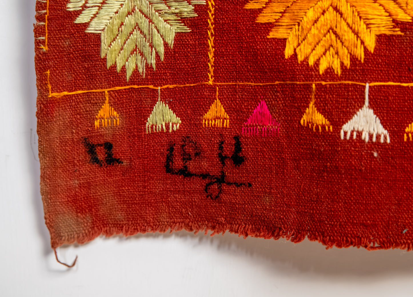 Vintage rust Phulkari Chaddar