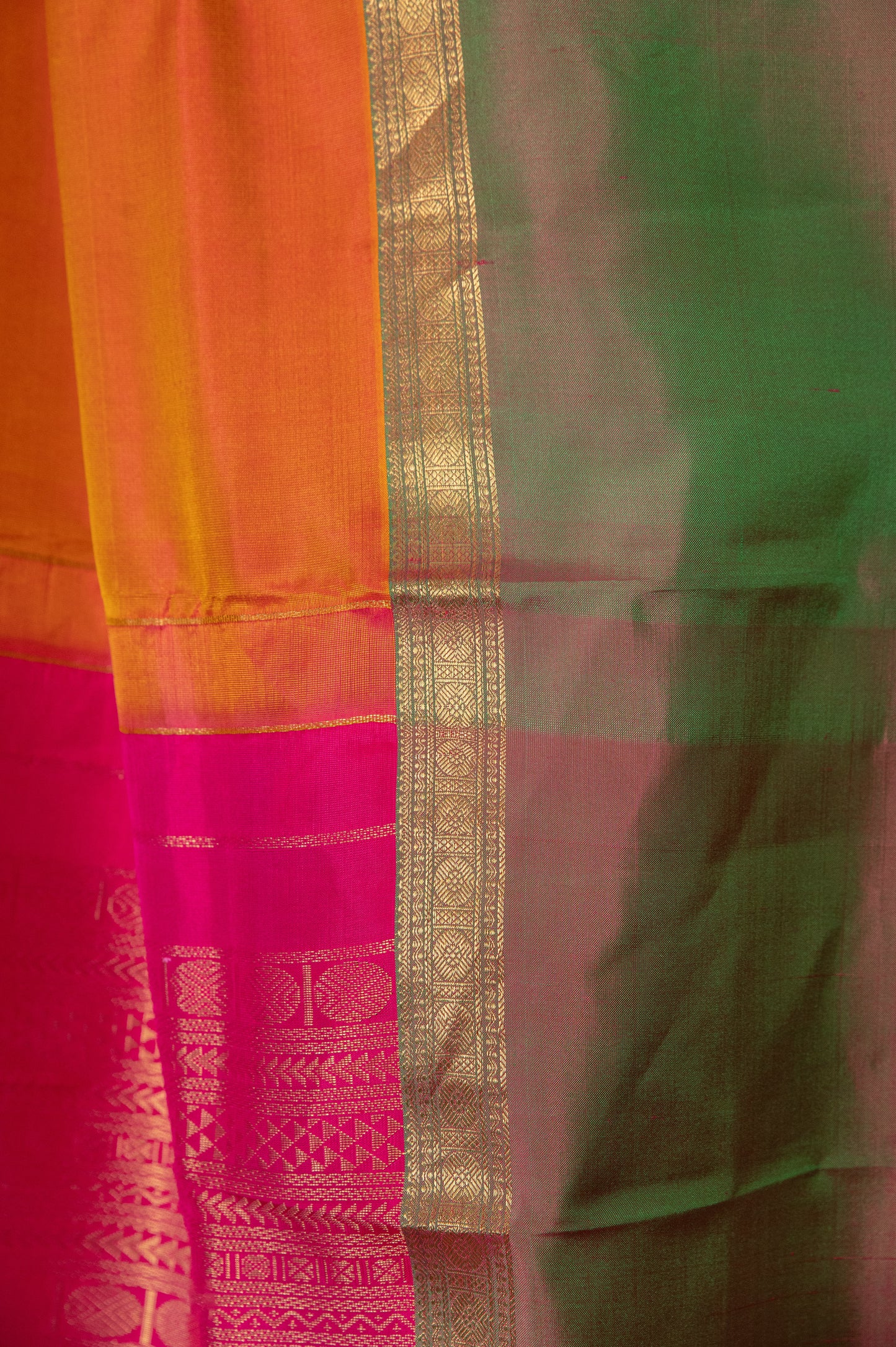 Salem Silk with GJ Borders