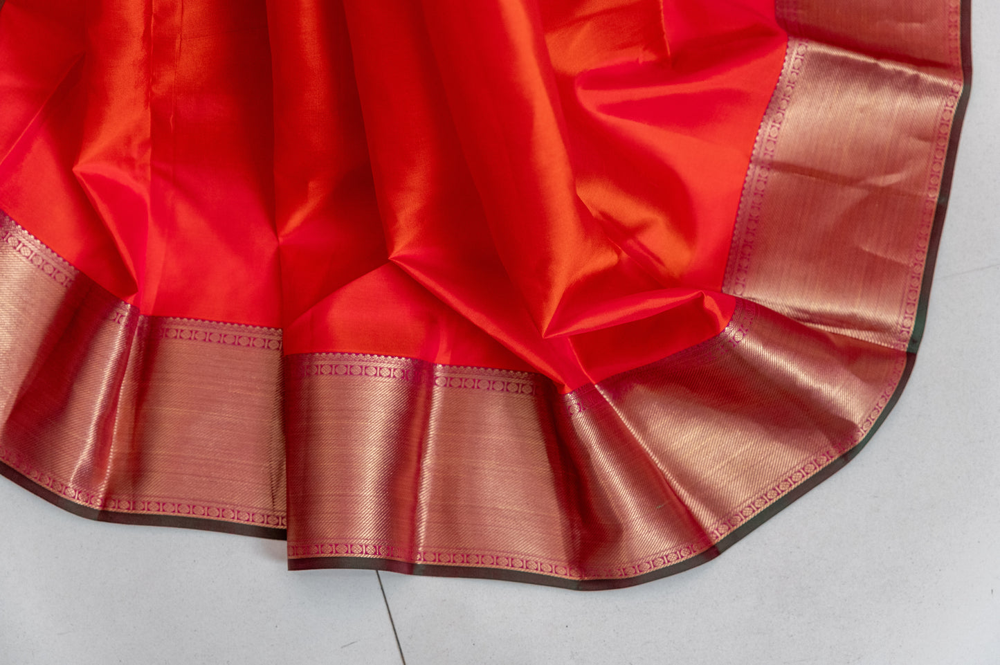 Shot Gajri Salem silk with zari border