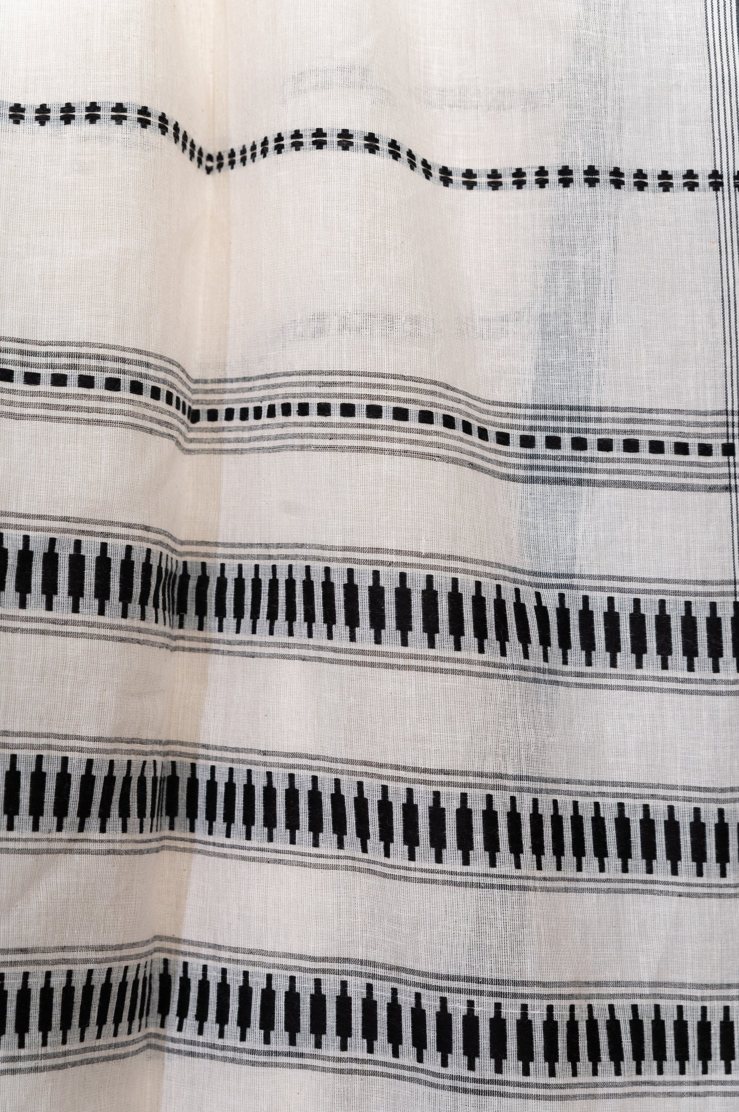 Kora Begumpuri with black motifs