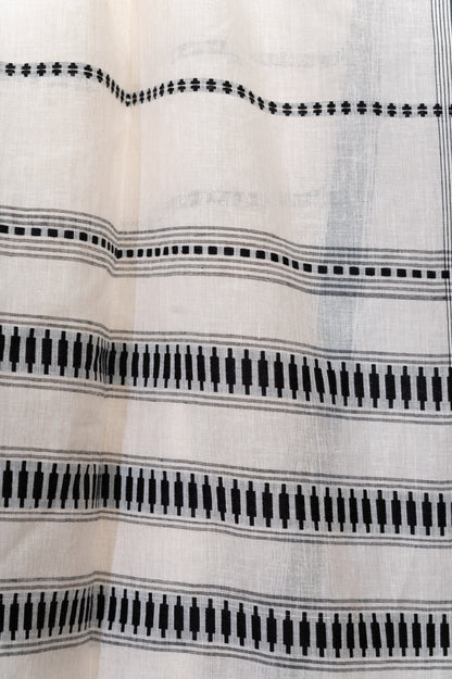 Kora Begumpuri with black motifs