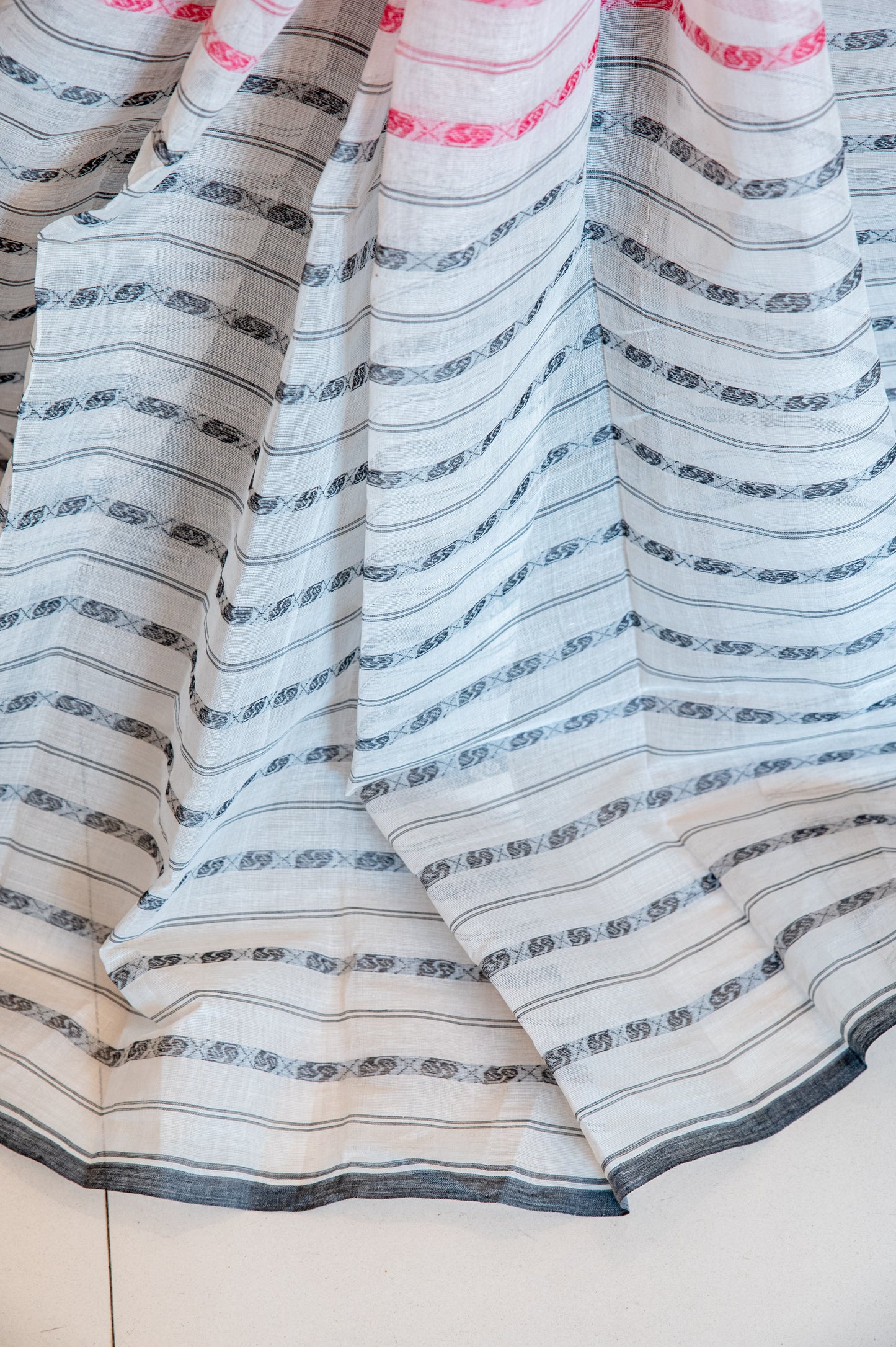 Kora Dhonekhali Half-n-Half