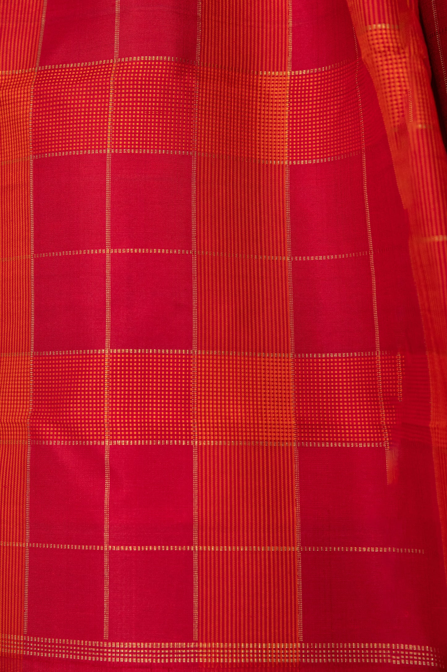 Revival Arakku and Aaranju real zari Korvai Kanjivaram