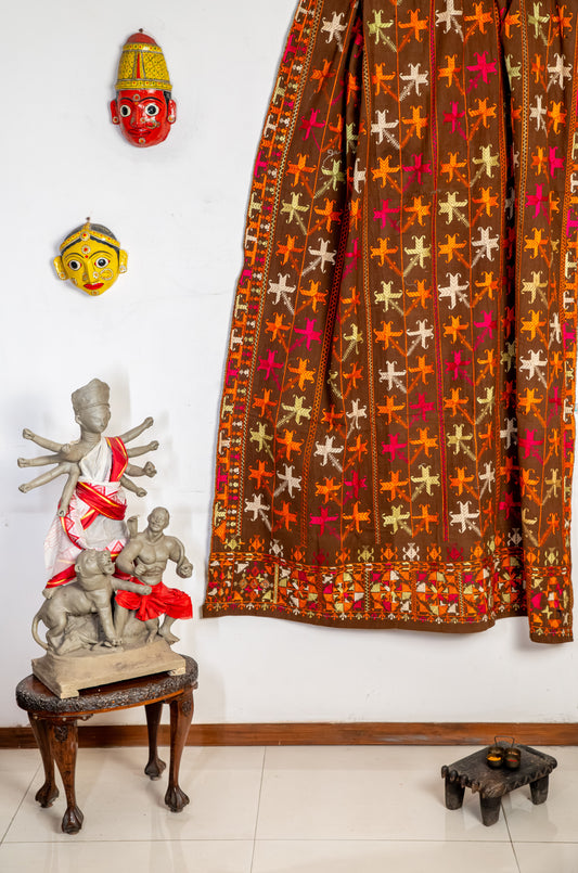 Vintage brown Phulkari Chaddar