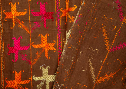 Vintage brown Phulkari Chaddar