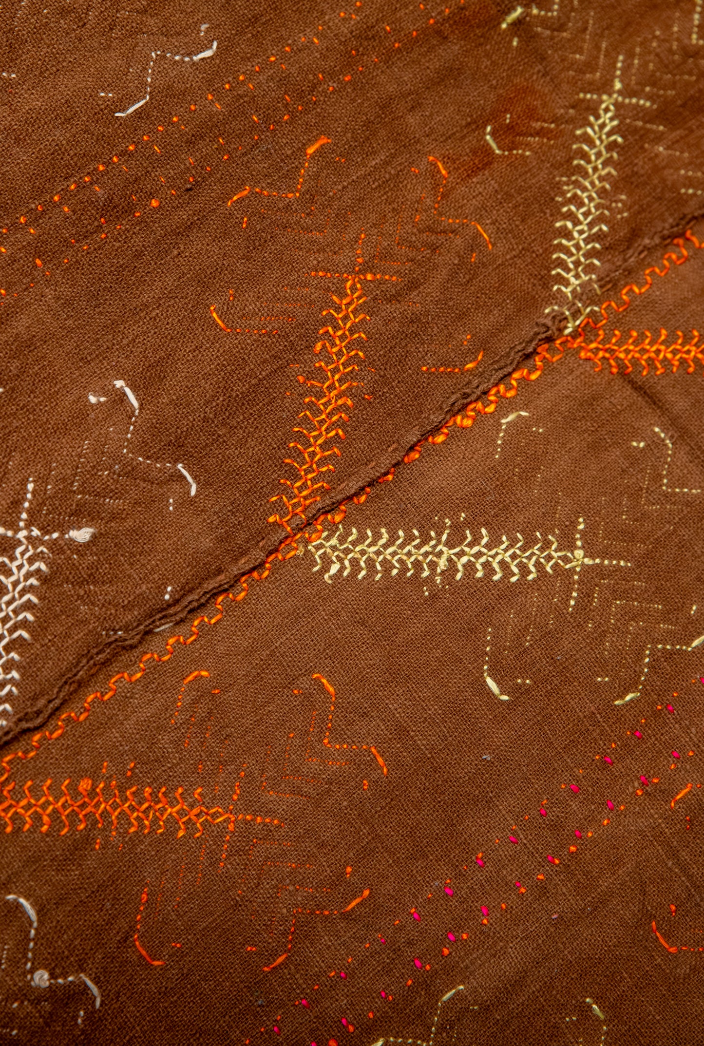 Vintage brown Phulkari Chaddar