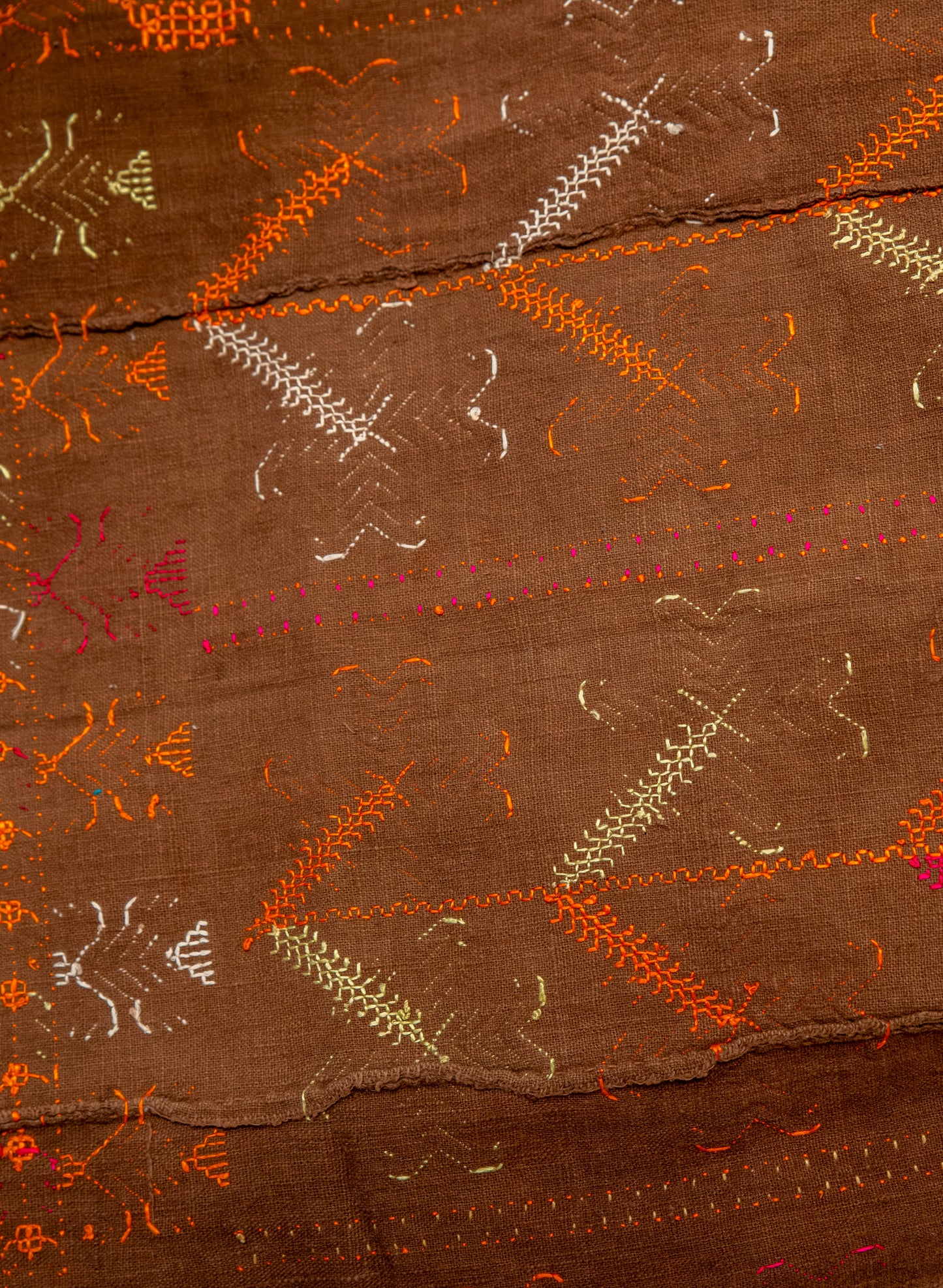 Vintage brown Phulkari Chaddar