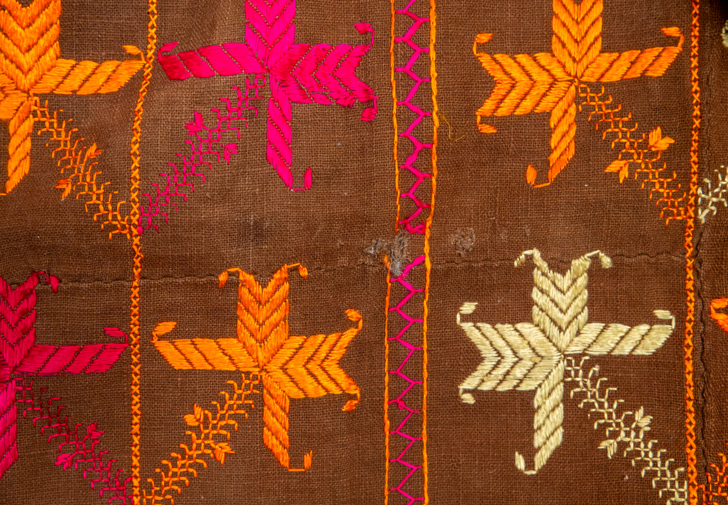 Vintage brown Phulkari Chaddar