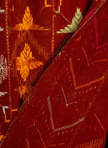 Vintage rust Phulkari Chaddar