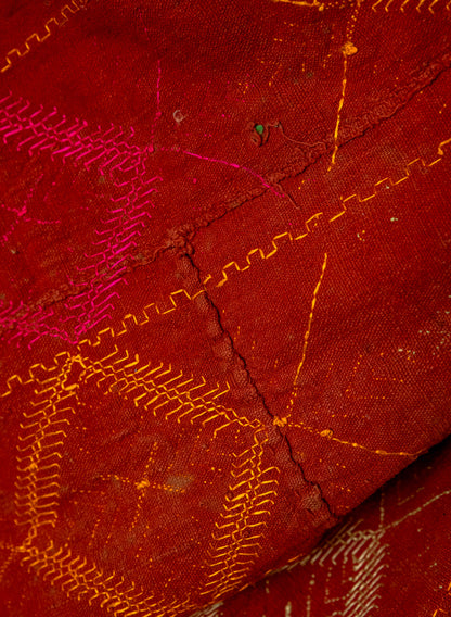 Vintage rust Phulkari Chaddar