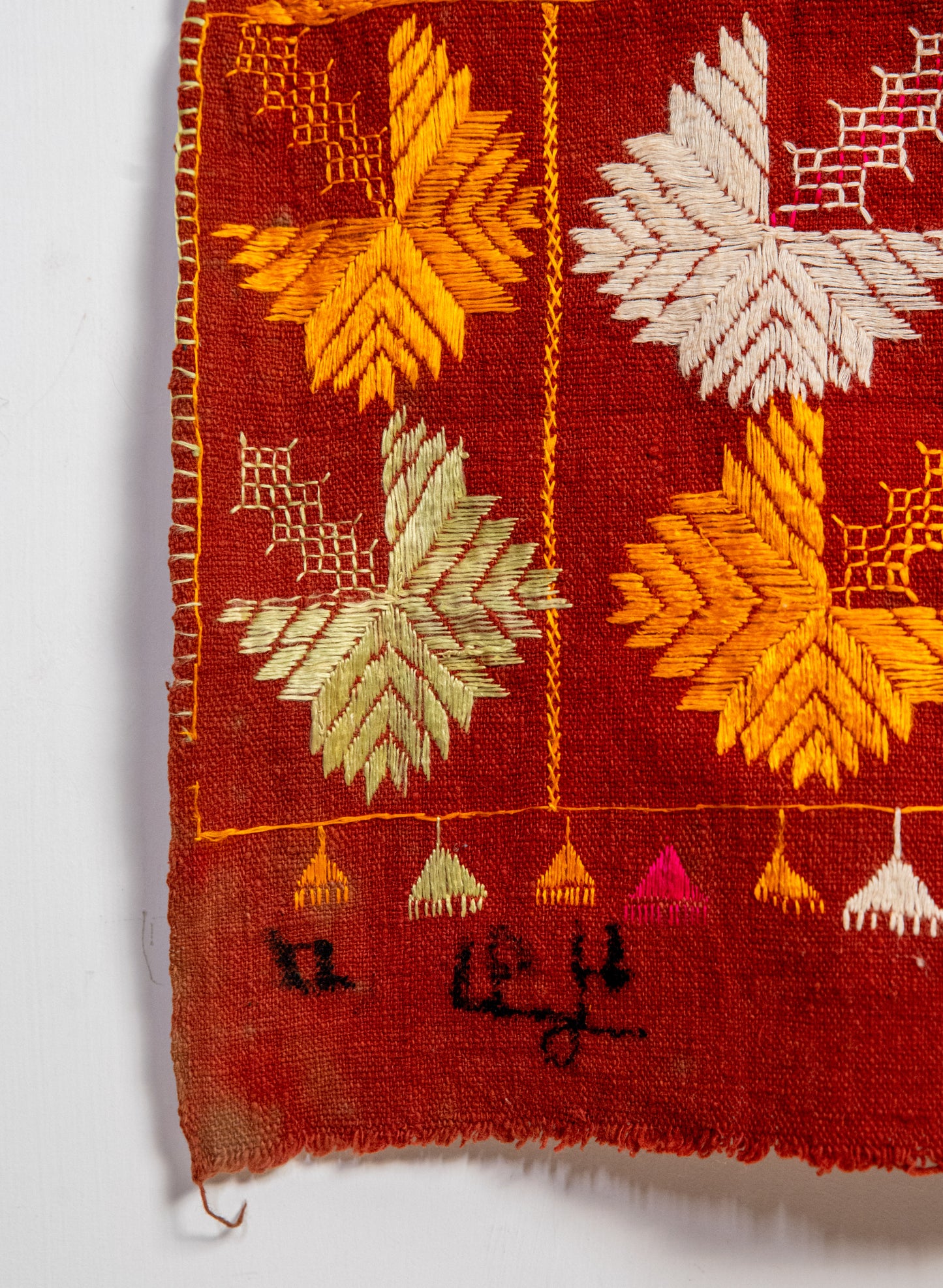 Vintage rust Phulkari Chaddar