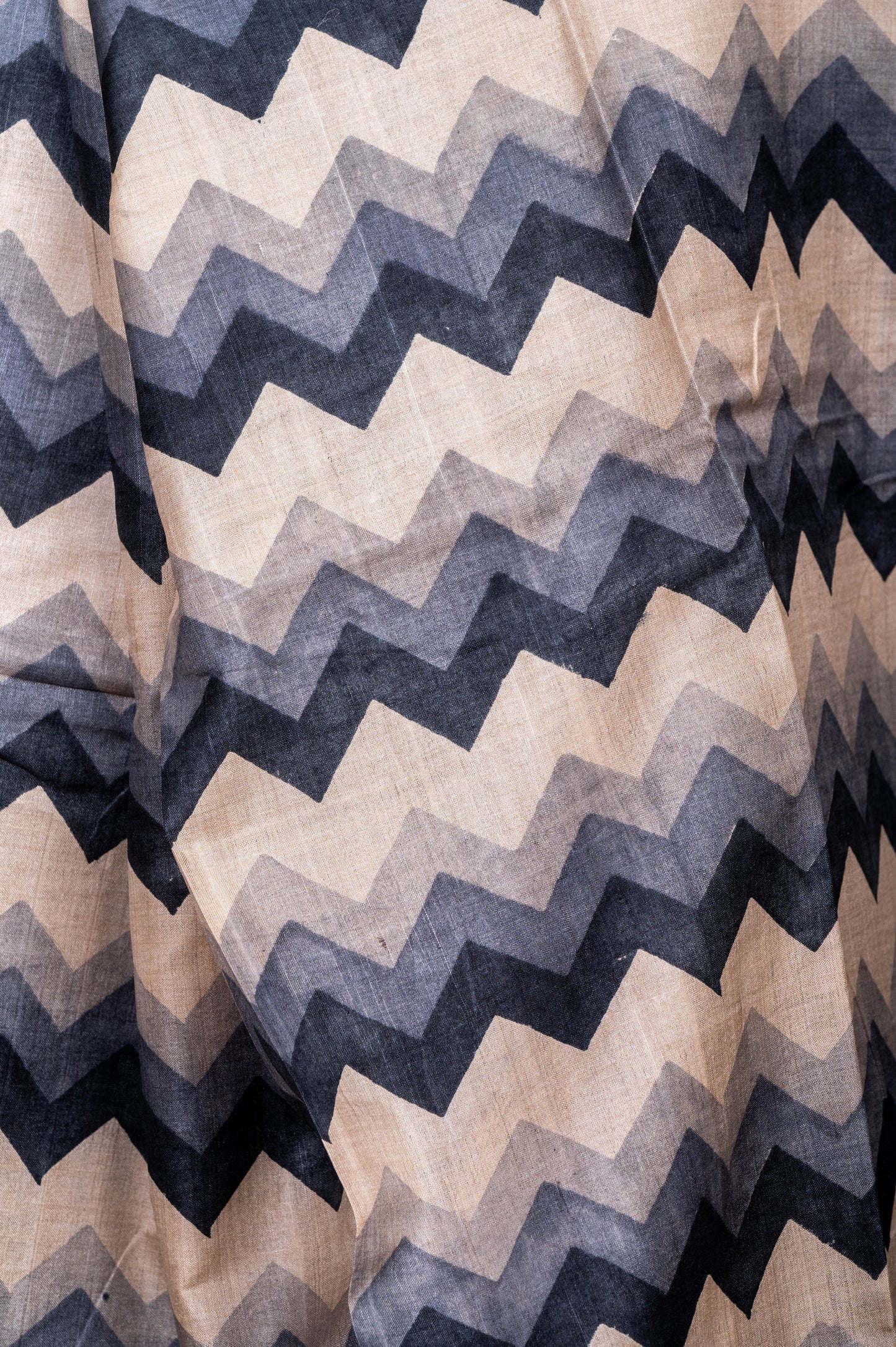 Tritonal Charcoal handblocked Tussar