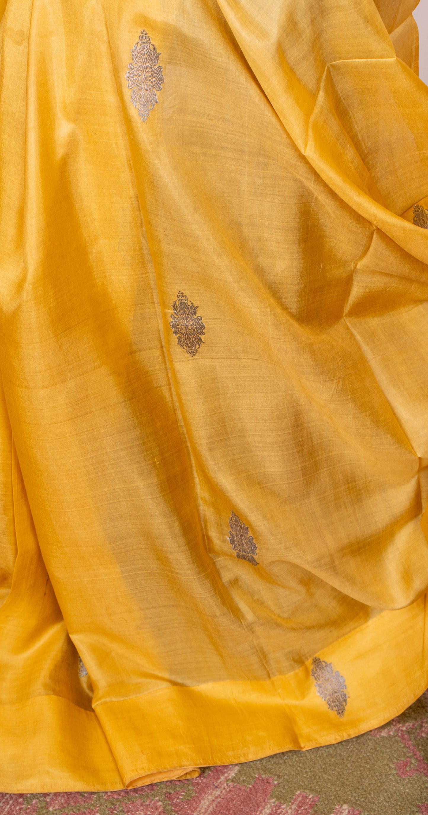 Collector Antique real zari veg dyed Banarasi