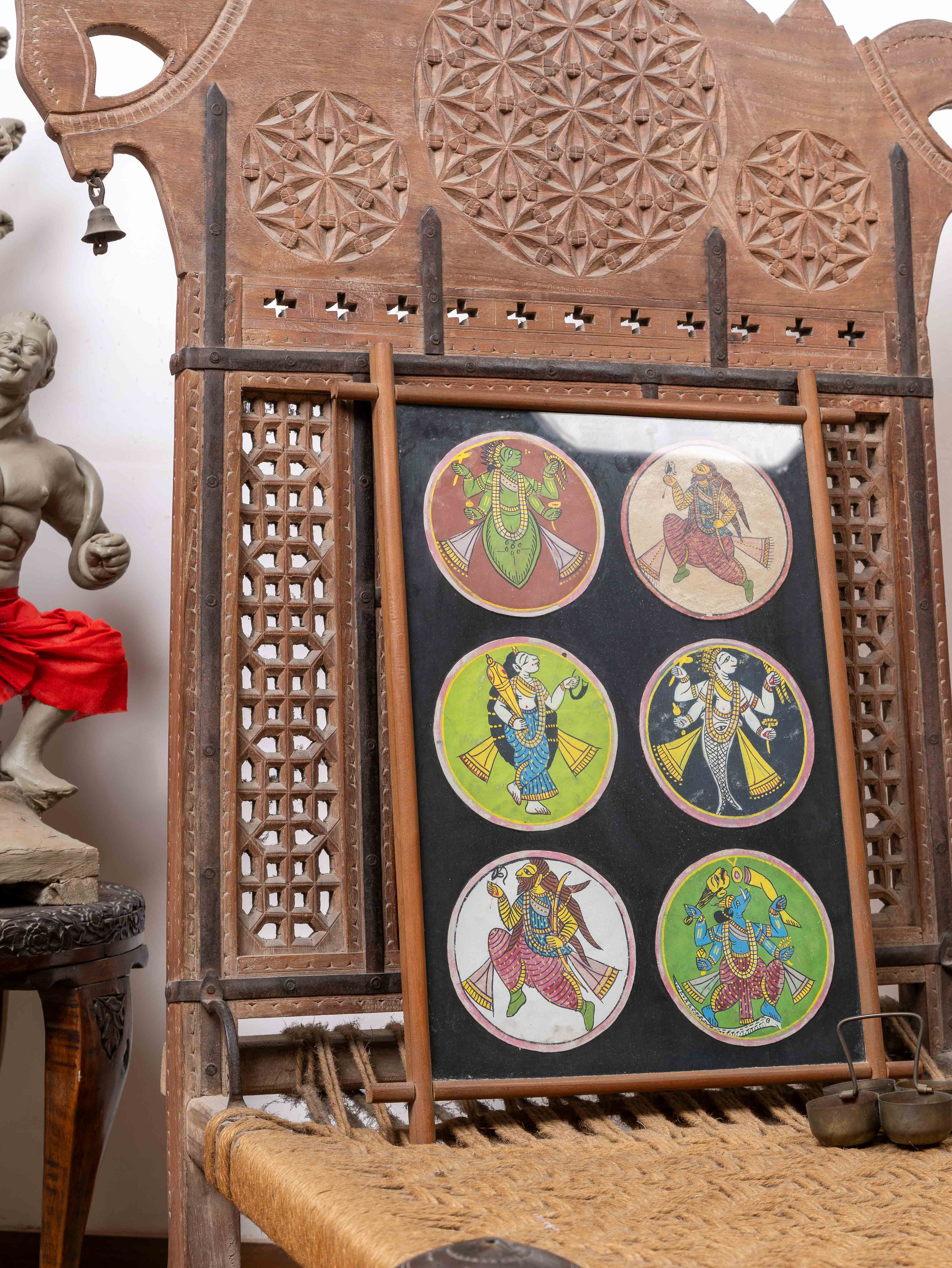 Vintage framed Ganjapa cards – Ononnyo