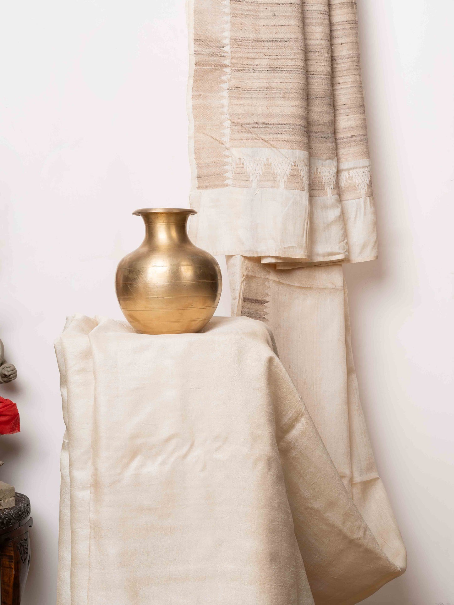 Vintage Kosa with Jute and Ghichha Tussar